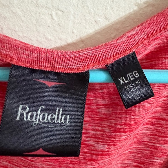 NWOT Rafaella Women's Ruffled Top. - Picture 3 of 9